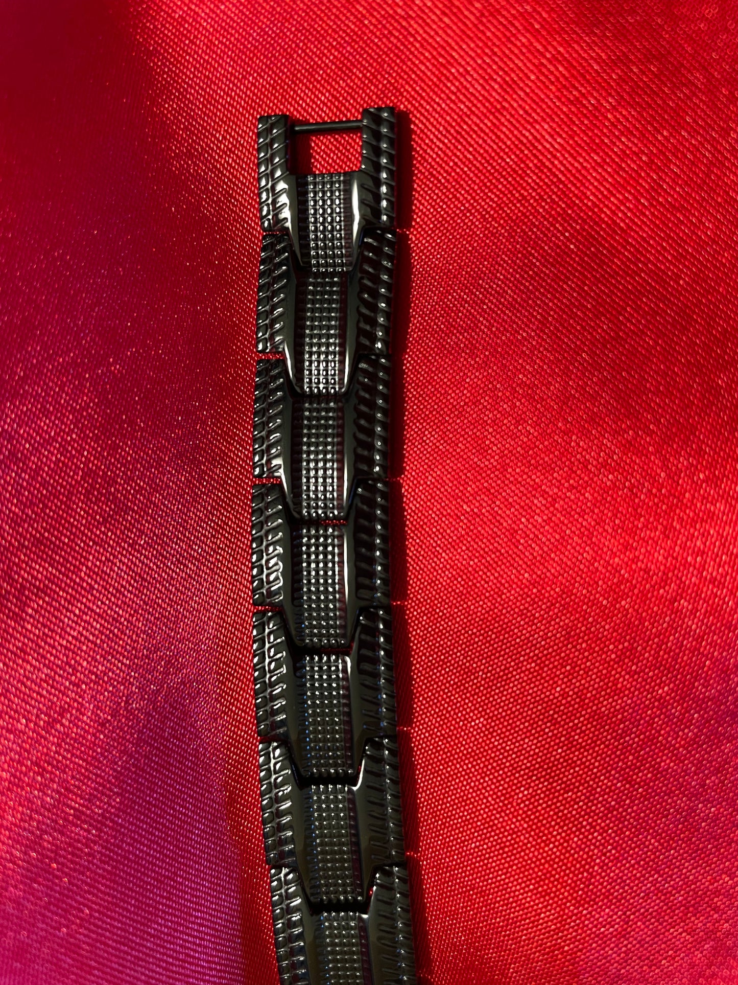 Bracelet-Large Black Scalar Energy Bracelet✨