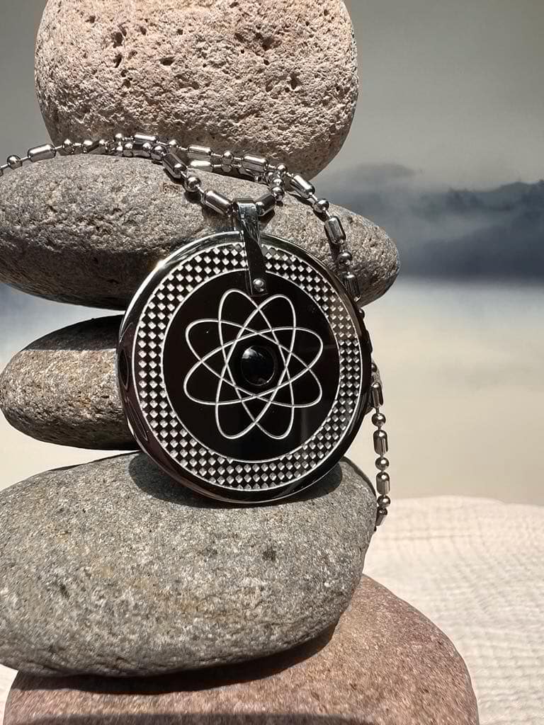 Atomic Grounding Pendant Silver