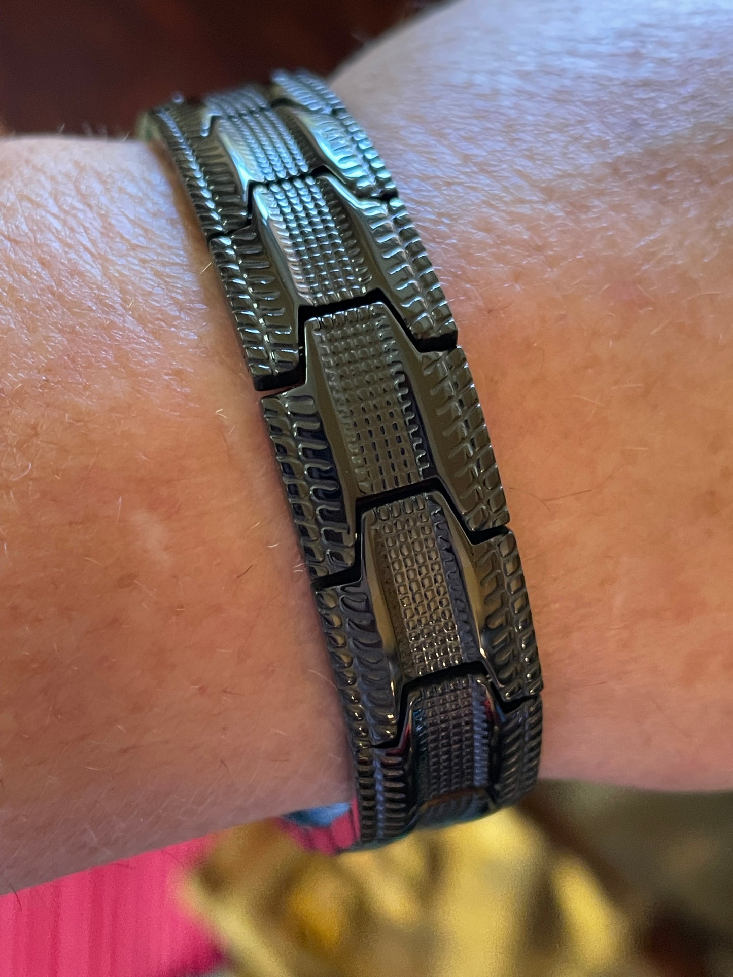 Bracelet-Large Black Scalar Energy Bracelet✨