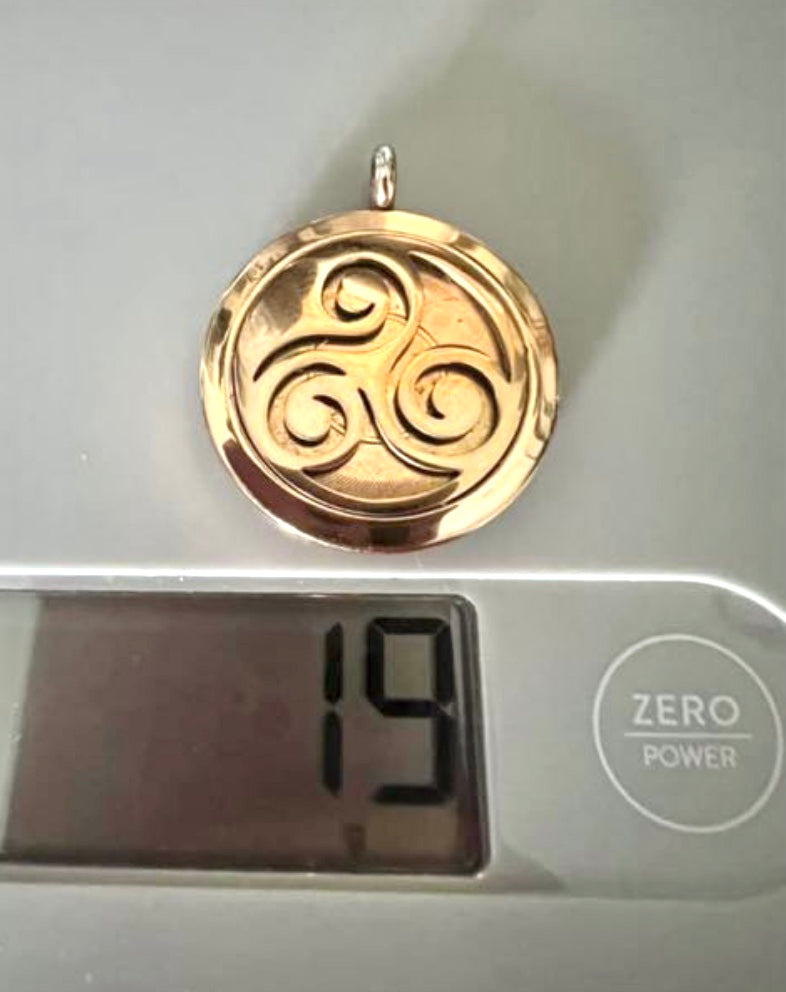 Triskelion Scalar Energy Pendant Gold-silver chain